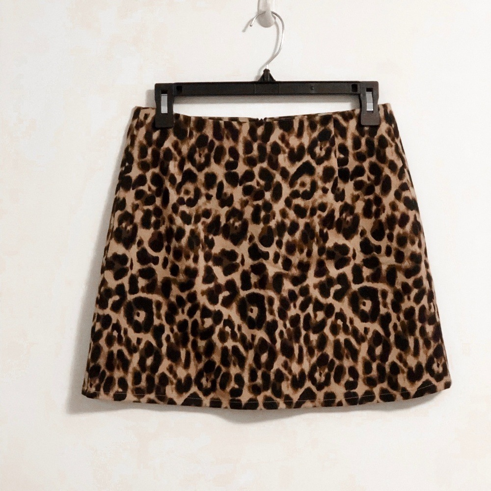 NWT Reformation Jamie Leopard Skirt Size 6